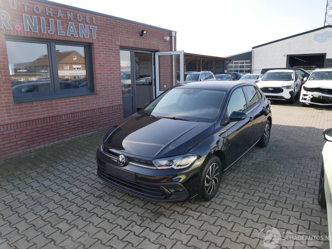 Volkswagen Polo LIFE IQ DRIVE LED APPLE CARPLAY