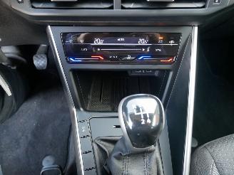 Volkswagen Polo LIFE IQ DRIVE LED APPLE CARPLAY picture 14