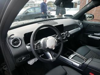 Mercedes EQB 250+ ADVANCED 7 PERSOONS. picture 12