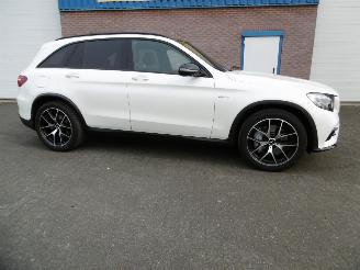 Käytettyjen passenger cars Mercedes GLC GLC 43 AMG 4MATIC PANO LEER LED ACC LUCHT HUD BURMESTER 2019/1