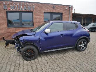 krockskadad bil auto Nissan Juke TEKNA PANORAMADAK LEER 2017/3
