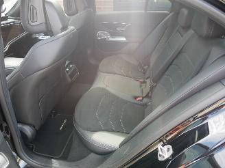 Mercedes E-klasse E 220 CDI AMG PREMIUM PANORAMADAK ALCANTARA LED  360° HUD picture 19