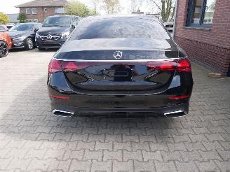 Mercedes E-klasse E 220 CDI AMG PREMIUM PANORAMADAK ALCANTARA LED  360° HUD picture 6