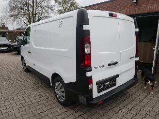 Renault Trafic L1H1 AIRCO picture 7