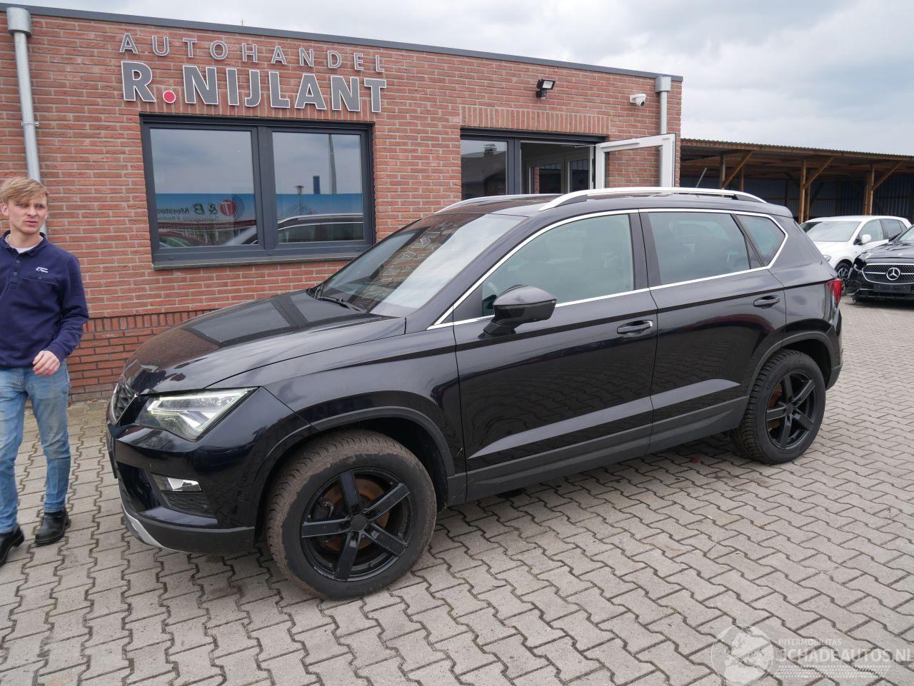 Seat Ateca XCELLENCE DSG AWD ACC PANORAMADAK ALCANTARA LED