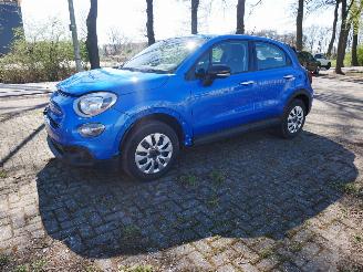 Damaged car Fiat 500X  2023/4