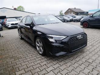 Audi A3 35 TFSI S-LINE MATRIX LED ALCANTARA picture 2