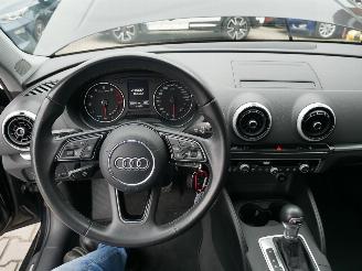 Audi A3 SPORT XENON picture 10
