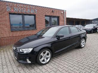 skadebil auto Audi A3 SPORT XENON 2017/2