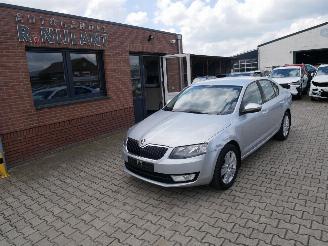skadebil auto Skoda Octavia  2014/12