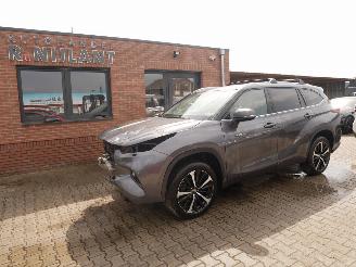  Toyota Highlander AWD LEER LED PANORAMADAK 7 PERSOONS 2021/10