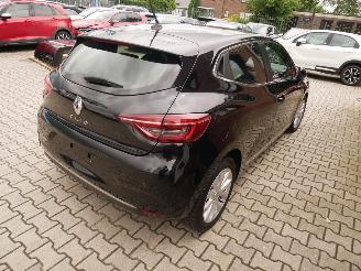 Renault Clio  picture 3