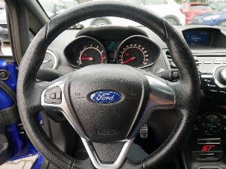 Ford Fiesta ST picture 17