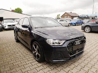 krockskadad bil auto Audi A1 S-LINE INTERIEUR AUTOMAAT 2021/9