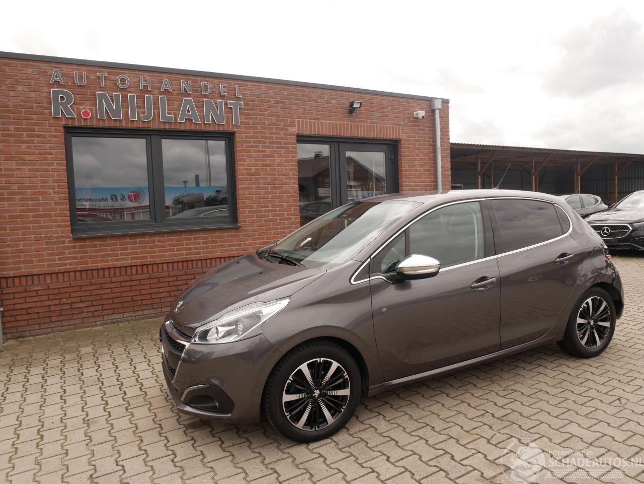 Peugeot 208 TECH EDITION AUTOMAAT.