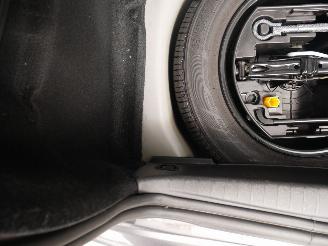 Peugeot 208 TECH EDITION AUTOMAAT. picture 5