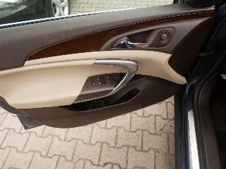 Opel Insignia COSMO BI-XENON picture 10