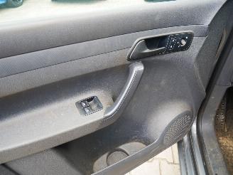 Volkswagen Caddy MOTOR LOOPT ONREGELMATIG. picture 9