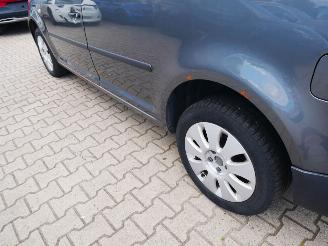 Volkswagen Caddy MOTOR LOOPT ONREGELMATIG. picture 5