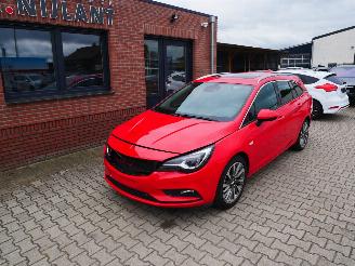 krockskadad bil auto Opel Astra INNOVATION SCHUIFDAK 2016/9