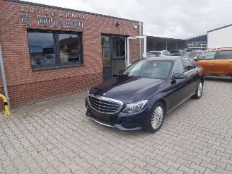 Vaurioauto  passenger cars Mercedes C-klasse C 220 d EXCLUSIVE LED PANORAMADAK BURMESTER 2017/7