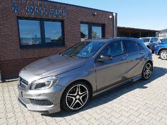 skadebil auto Mercedes A-klasse A 220 D AMG CARLSSON BODY KIT PANORAMADAK ALCANTARA 2014/2