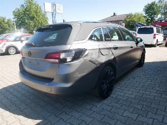 Opel Astra  picture 3