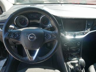 Opel Astra  picture 10