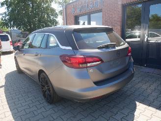 Opel Astra  picture 4