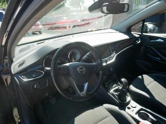 Opel Astra  picture 8