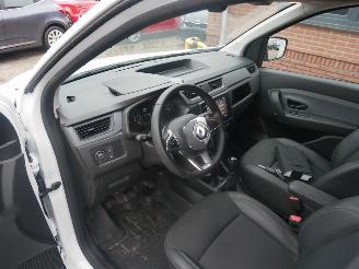 Renault Express  picture 9