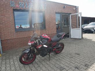 krockskadad bil motor Kawasaki Z 900 Z900 ZR900F 50 ANNIVERSARY 2024/6