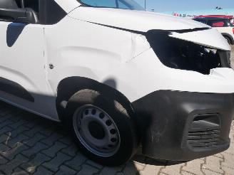 Peugeot Partner L1 picture 9