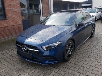 skadebil auto Mercedes A-klasse A 250 AMG PANORAMADAK LED ALCANTARA BURMESTER 2020/8