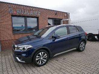 uszkodzony samochody osobowe Suzuki SX4 CROSS ALLGRIP PANORAMADAK LEER LED 4x4 2018/8