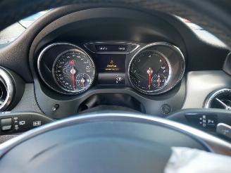 Mercedes Cla-klasse CLA 220D SHOOTING BRAKE AMG ALCANTARA LED picture 15