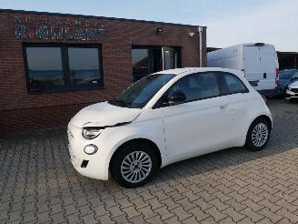 Auto incidentate Fiat 500E RED 2025/2