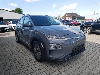 Hyundai Kona  picture 2