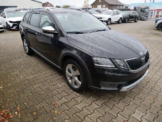 Skoda Octavia scout 4x4 LED DSG picture 3