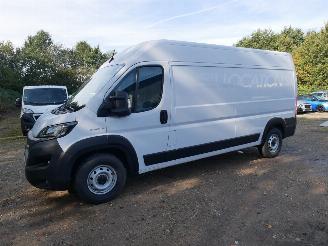 krockskadad bil bedrijf Fiat Ducato L4H2 WIELBASIS 4035 mm.MOTORSCHADE 2021/11