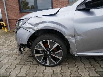 Peugeot 208 ALLURE picture 5