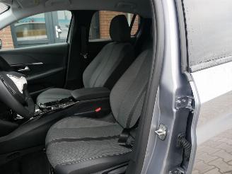 Peugeot 208 ALLURE picture 11