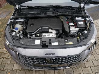 Peugeot 208 ALLURE picture 9