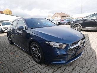 Mercedes A-klasse A 200 D AMG LINE ALCANTARA picture 2