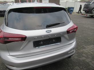 Ford Focus 1.5D EcoBlue AUT. LKW  TiTanium  Climat Navi Camera StoelVerwarming...... picture 7