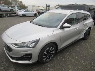 Ford Focus 1.5D EcoBlue AUT. LKW  TiTanium  Climat Navi Camera StoelVerwarming...... picture 4