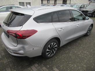Ford Focus 1.5D EcoBlue AUT. LKW  TiTanium  Climat Navi Camera StoelVerwarming...... picture 10