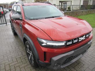 Schadeauto Dacia Duster Eco-G  Lpg Gas/Benzine 16.800km!! Climatronic Navi 360Cam Keyless-Go Stoel/Stuur-Verwarming.... 2025/3