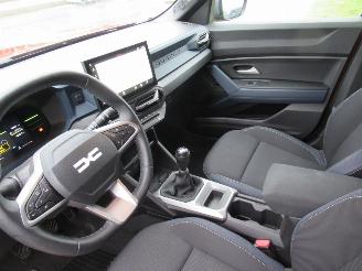 Dacia Duster Eco-G  Lpg Gas/Benzine 16.800km!! Climatronic Navi 360Cam Keyless-Go Stoel/Stuur-Verwarming.... picture 15