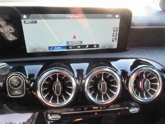 Mercedes A-klasse A 220d 4Matic Aut. AMG-LINE NightPack Pano Navi ...... picture 15